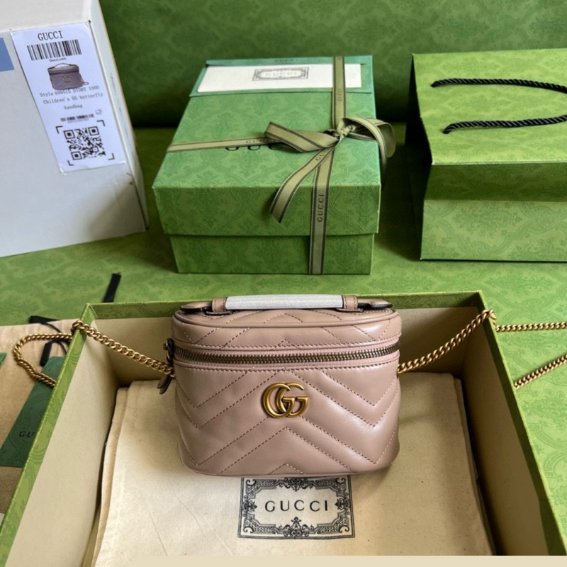 G*u*i cosmetic bags